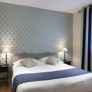 Mogador 3*, Parigi Francia